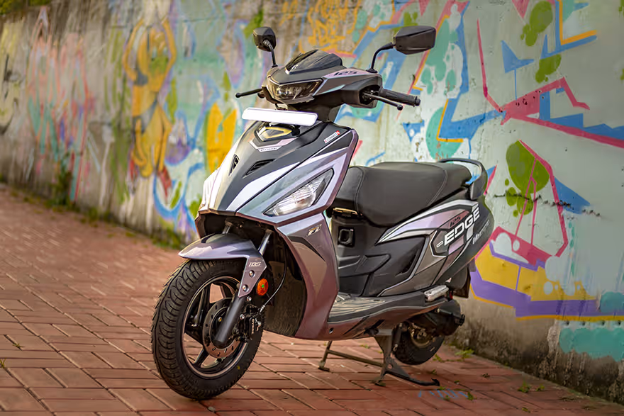 Hero Maestro Edge 125 - View 2
